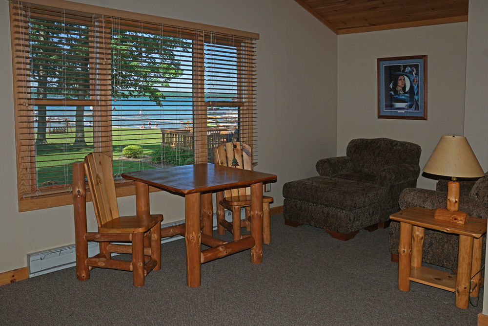 Sugar Lake Lodge Grand Rapids Exterior foto